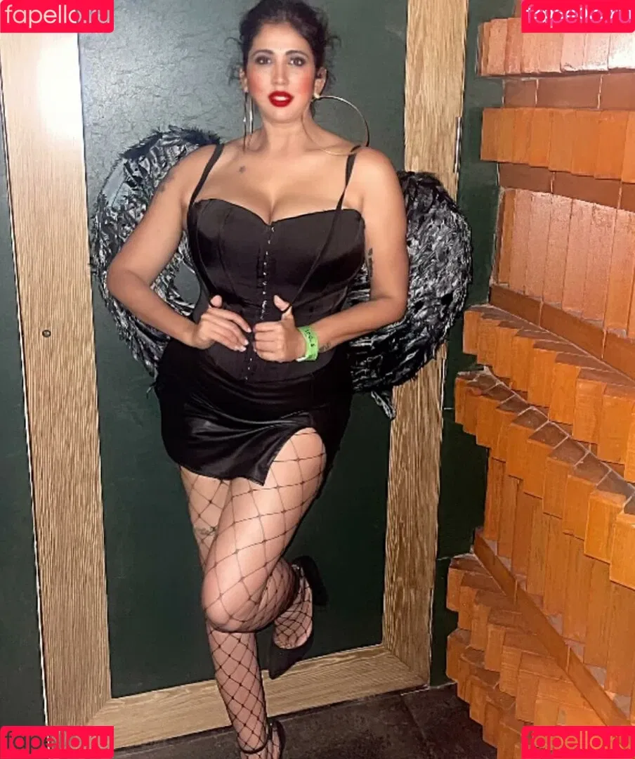 Ruchiraj / roweinawitch / ruchirajofficial Onlyfans Photo Gallery 