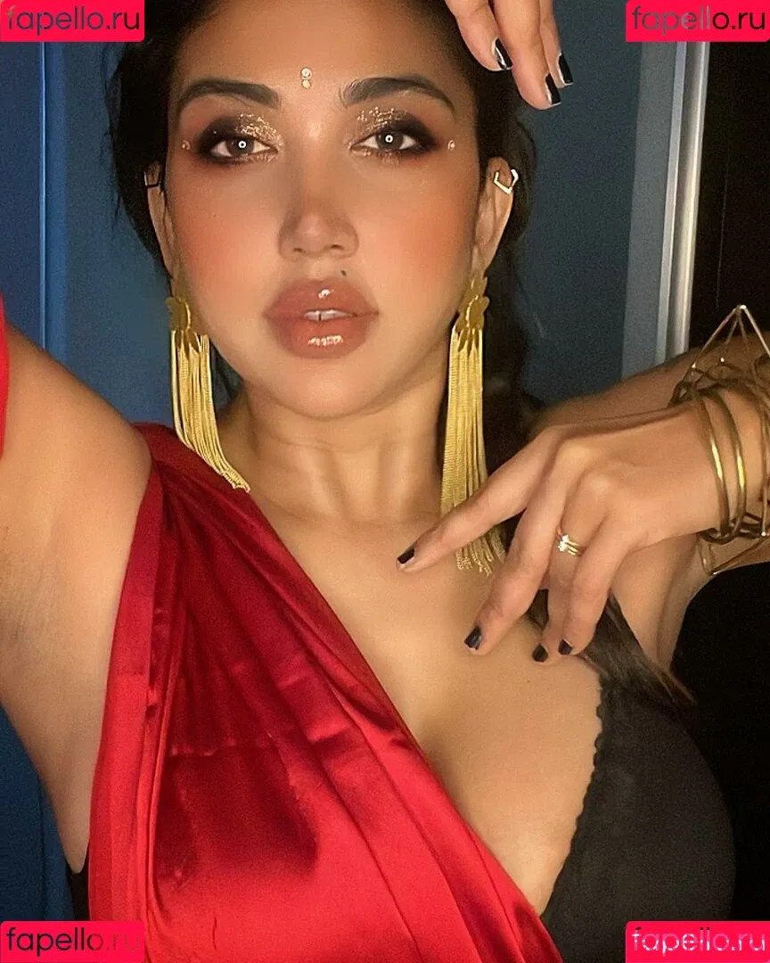Ruchiraj / roweinawitch / ruchirajofficial Onlyfans Photo Gallery 