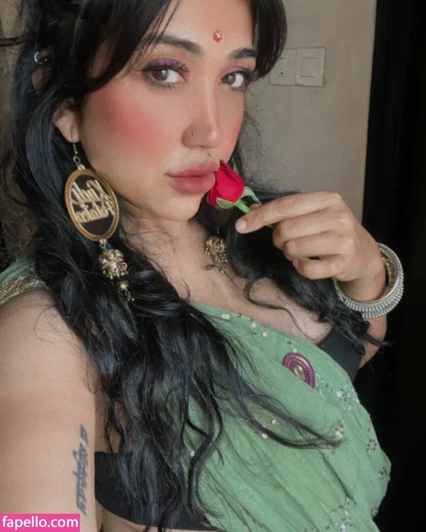 Ruchiraj / roweinawitch / ruchirajofficial Onlyfans Photo Gallery 