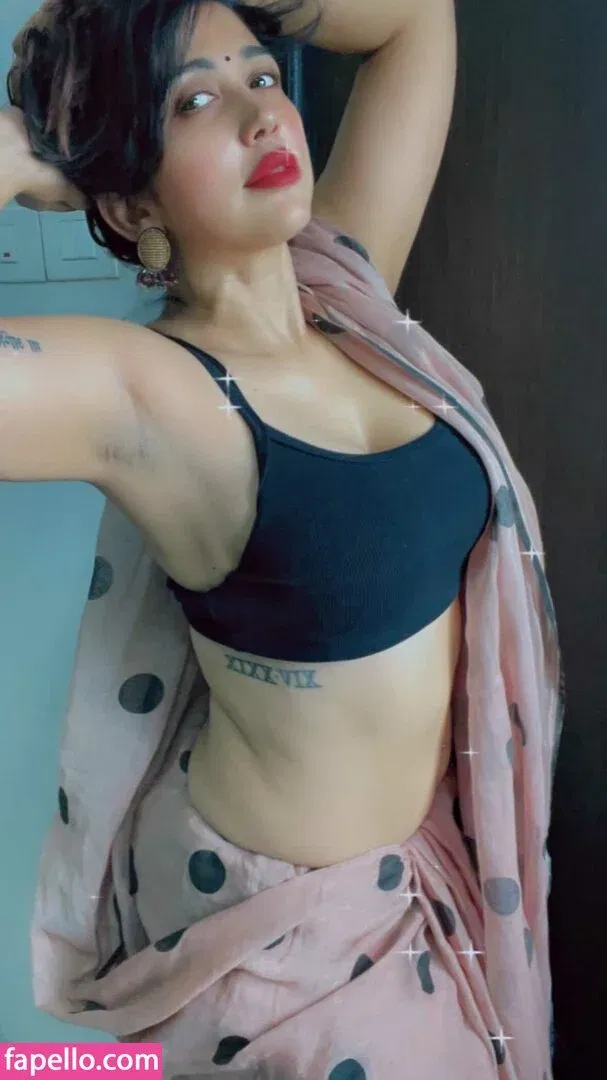 Ruchiraj / roweinawitch / ruchirajofficial Onlyfans Photo Gallery 