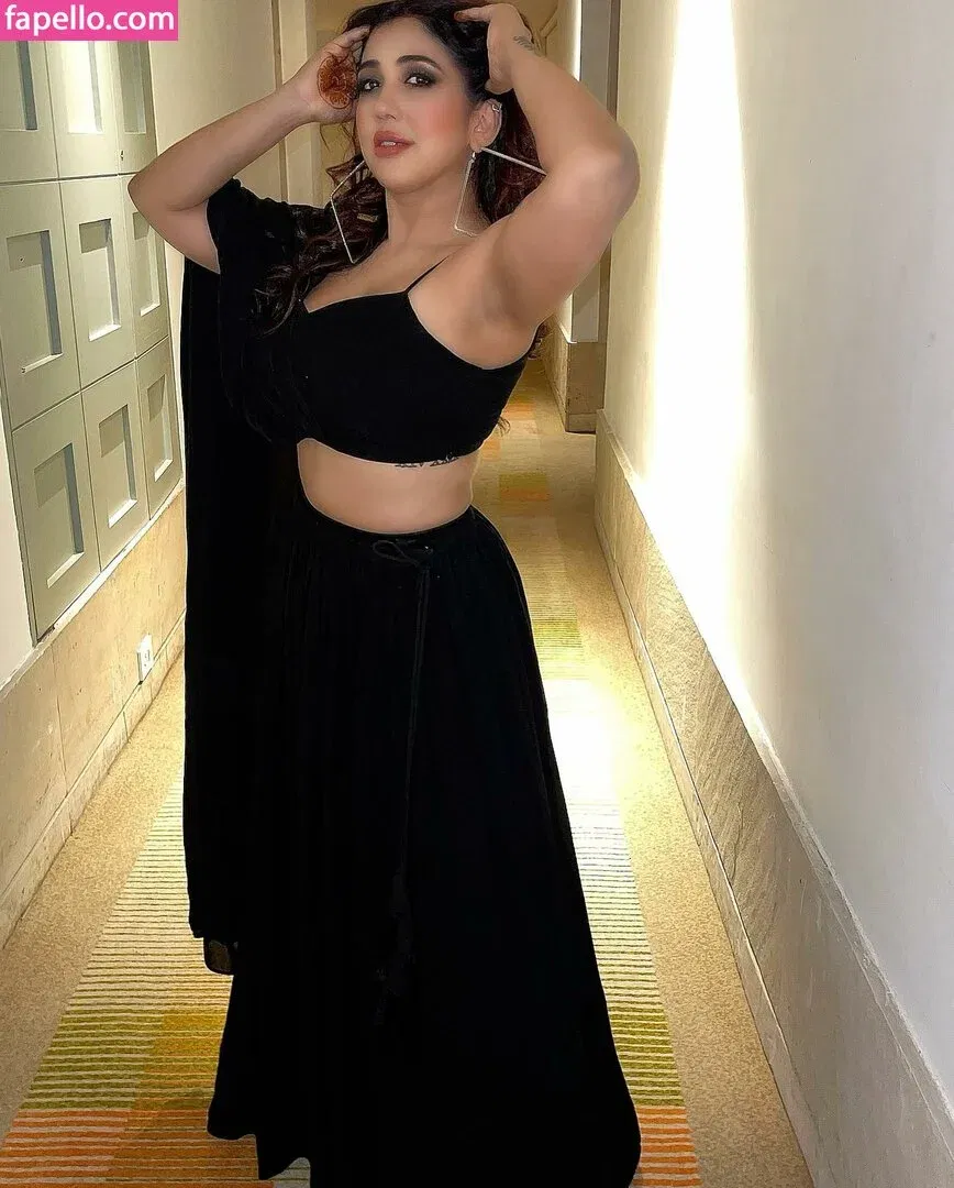 Ruchiraj / roweinawitch / ruchirajofficial Onlyfans Photo Gallery 