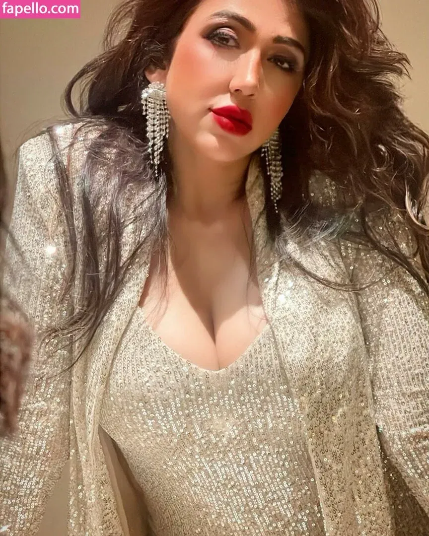 Ruchiraj / roweinawitch / ruchirajofficial Onlyfans Photo Gallery 