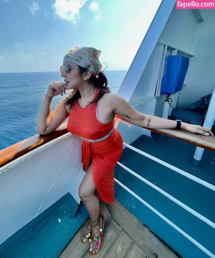 Ruchiraj / roweinawitch / ruchirajofficial Onlyfans Photo Gallery 