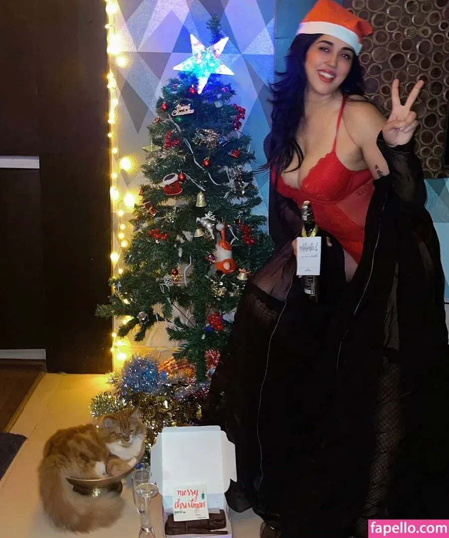 Ruchiraj / roweinawitch / ruchirajofficial Onlyfans Photo Gallery 