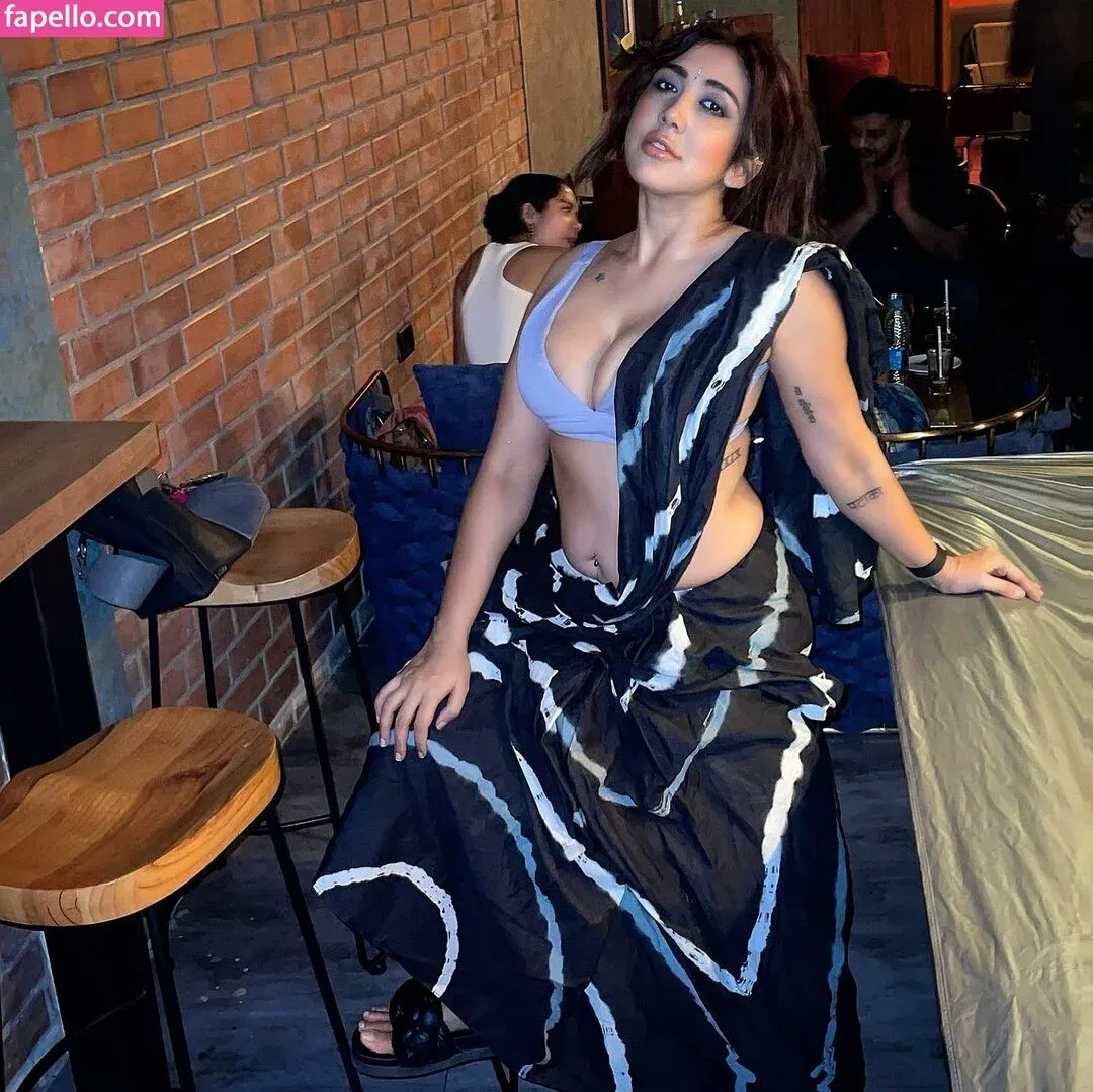 Ruchiraj / roweinawitch / ruchirajofficial Onlyfans Photo Gallery 