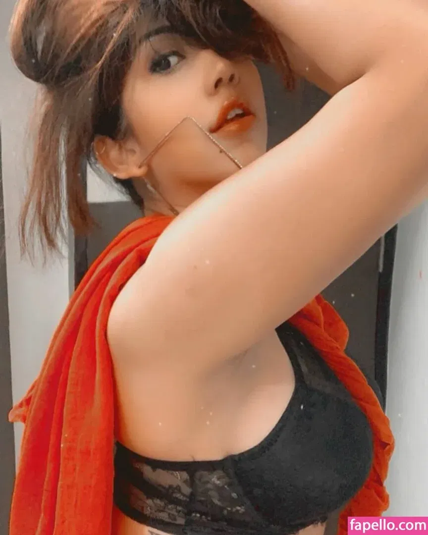 Ruchiraj / roweinawitch / ruchirajofficial Onlyfans Photo Gallery 