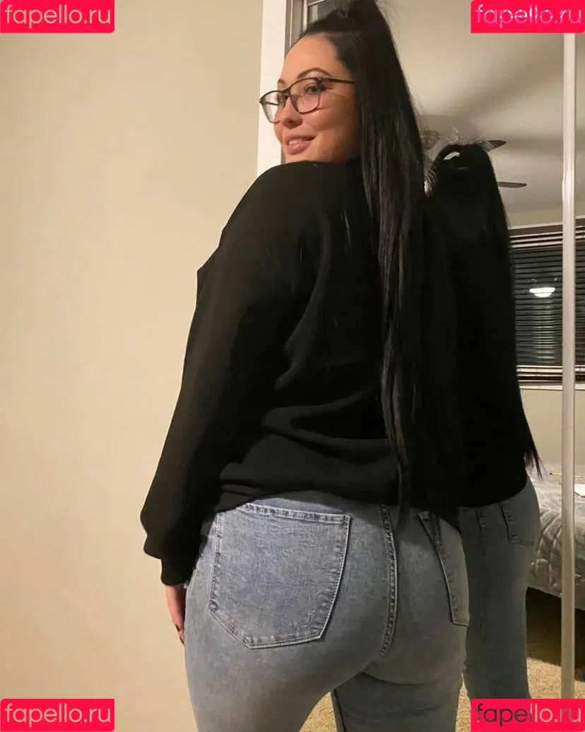 Hot4Holly / HotForHolly Onlyfans Photo Gallery 