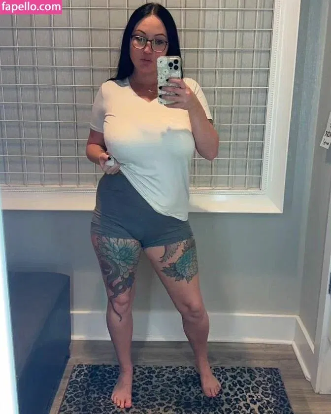 Hot4Holly / HotForHolly Onlyfans Photo Gallery 