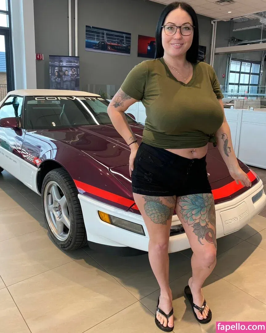 Hot4Holly / HotForHolly Onlyfans Photo Gallery 