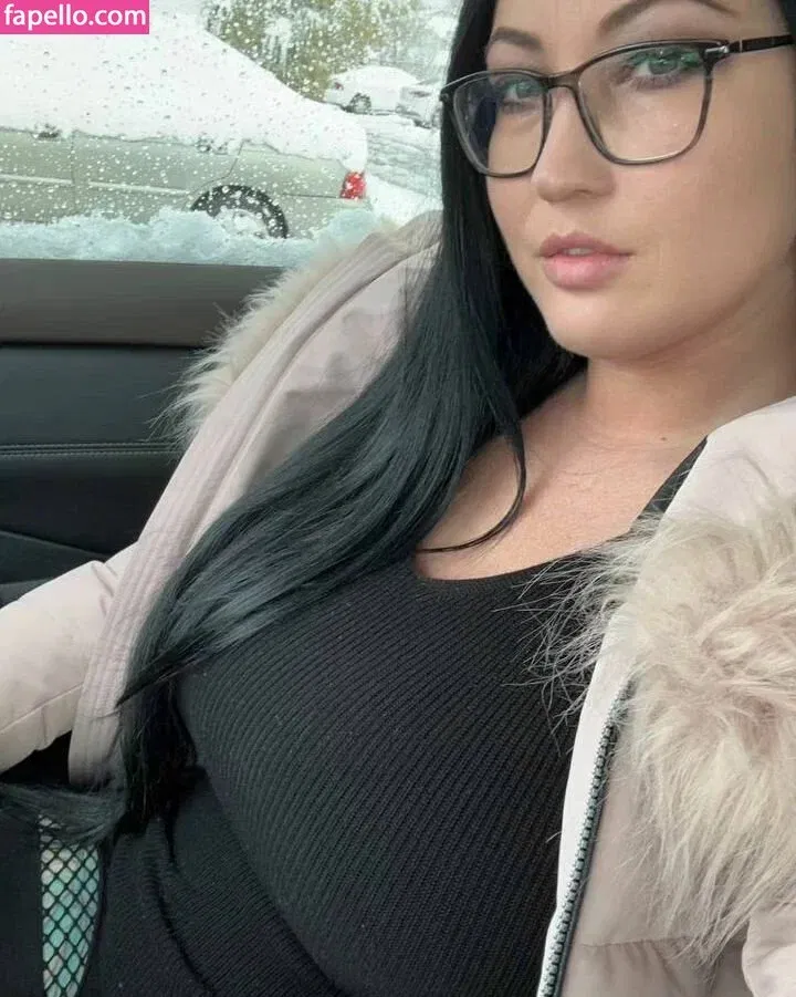 Hot4Holly / HotForHolly Onlyfans Photo Gallery 