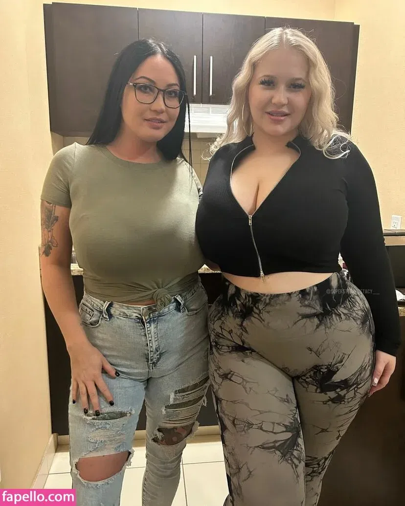 Hot4Holly / HotForHolly Onlyfans Photo Gallery 