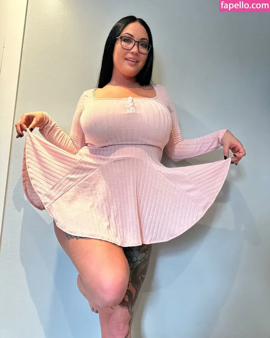 Hot4Holly / HotForHolly Onlyfans Photo Gallery 