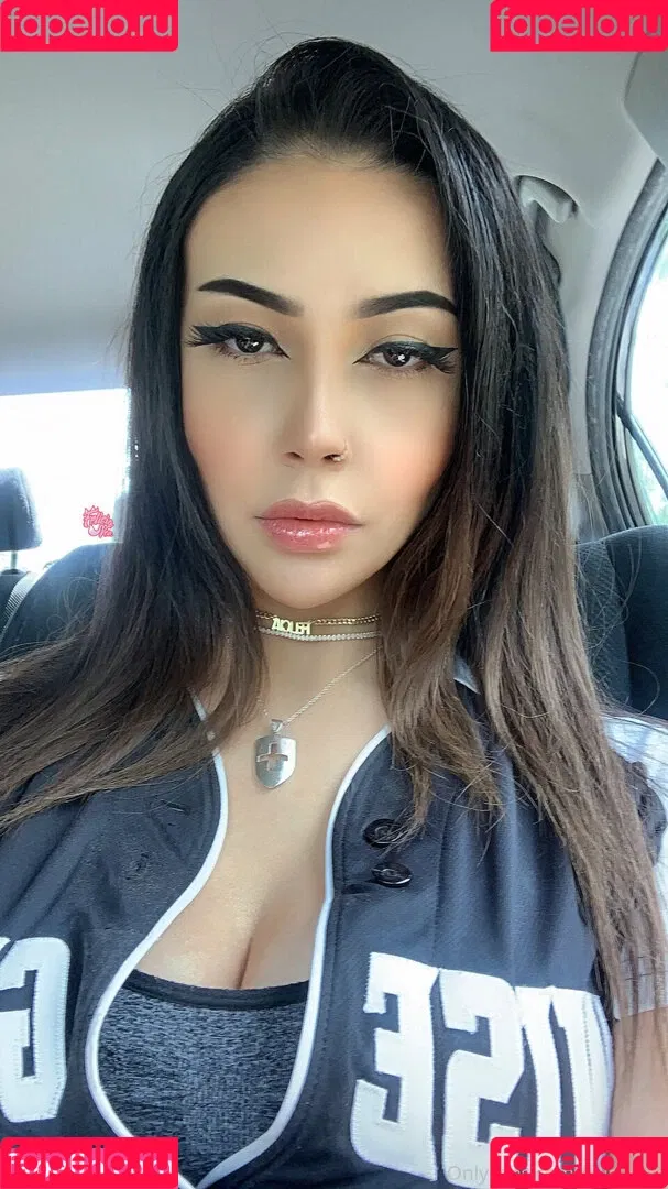 FeliciaVox / byefeliciavox Onlyfans Photo Gallery 