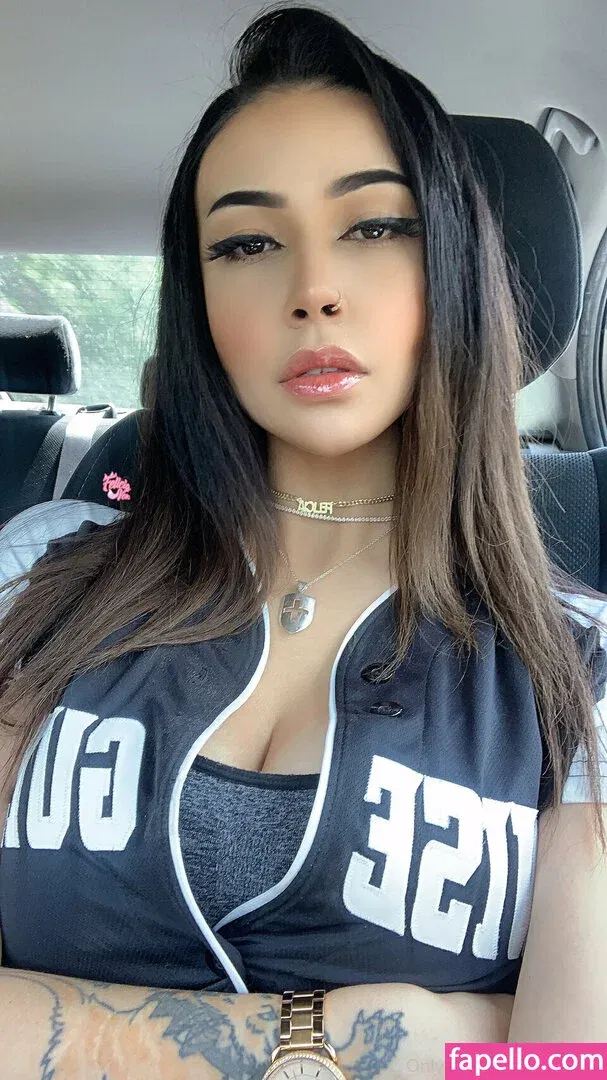 FeliciaVox / byefeliciavox Onlyfans Photo Gallery 