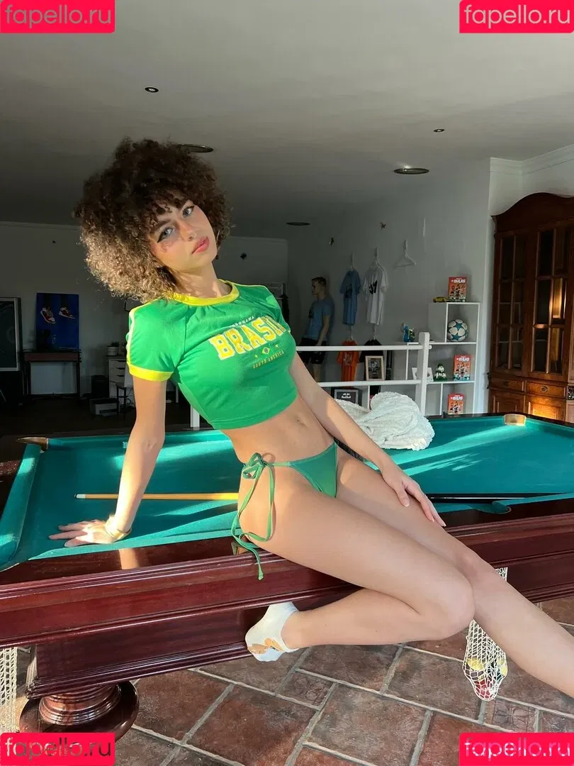 Larissa Kimberly / larissa_kimberlly Onlyfans Photo Gallery 
