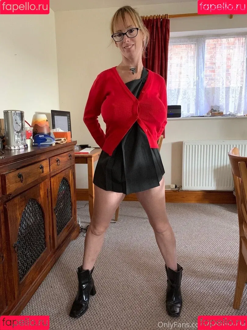 BoltOnWife / boltonswife Onlyfans Photo Gallery 