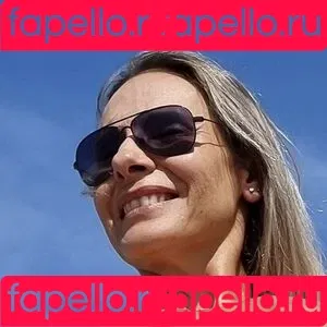 Lady of the Island / quiet_winner_76 Onlyfans Photo Gallery 