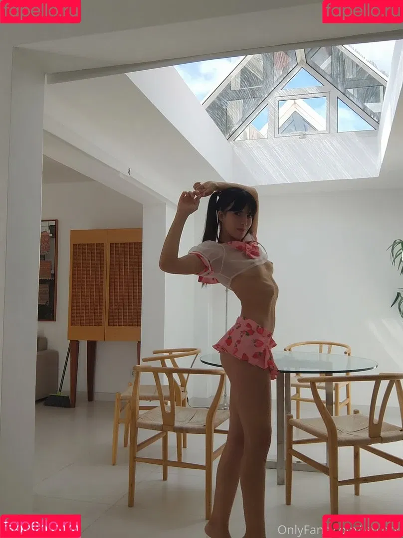 Leni Doll / leni_doll / lenidoll / sweety_caprice Onlyfans Photo Gallery 