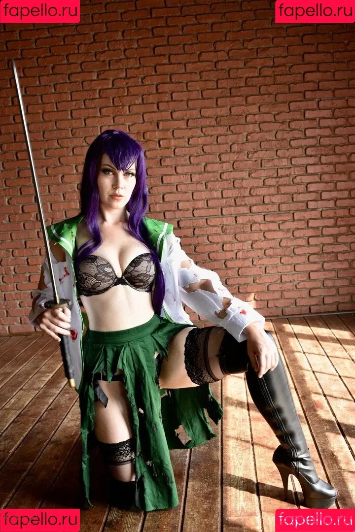 Genevieve Marie / GenevieveMarie / GenevieveNylen / genevievemariecosplay Onlyfans Photo Gallery 