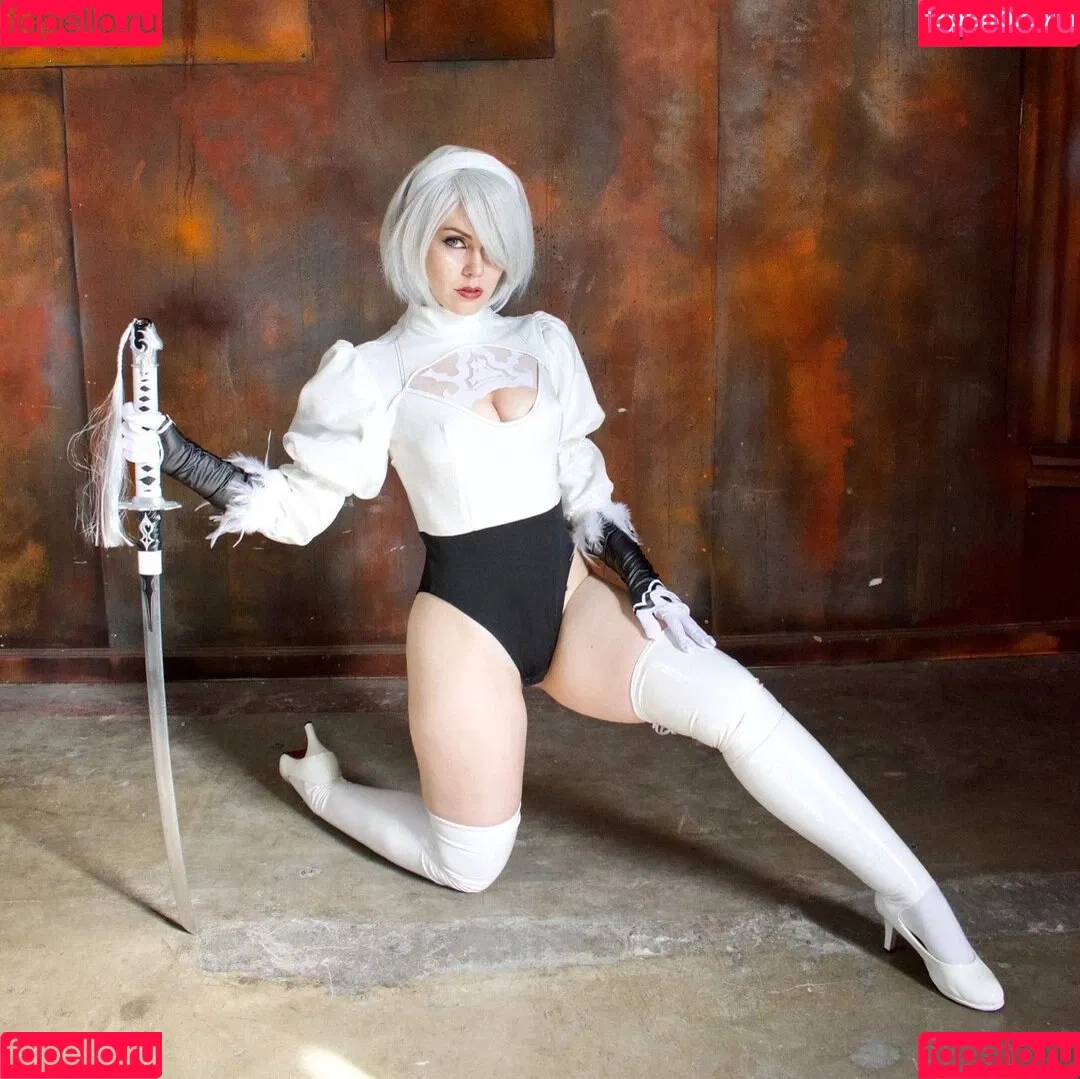 Genevieve Marie / GenevieveMarie / GenevieveNylen / genevievemariecosplay Onlyfans Photo Gallery 