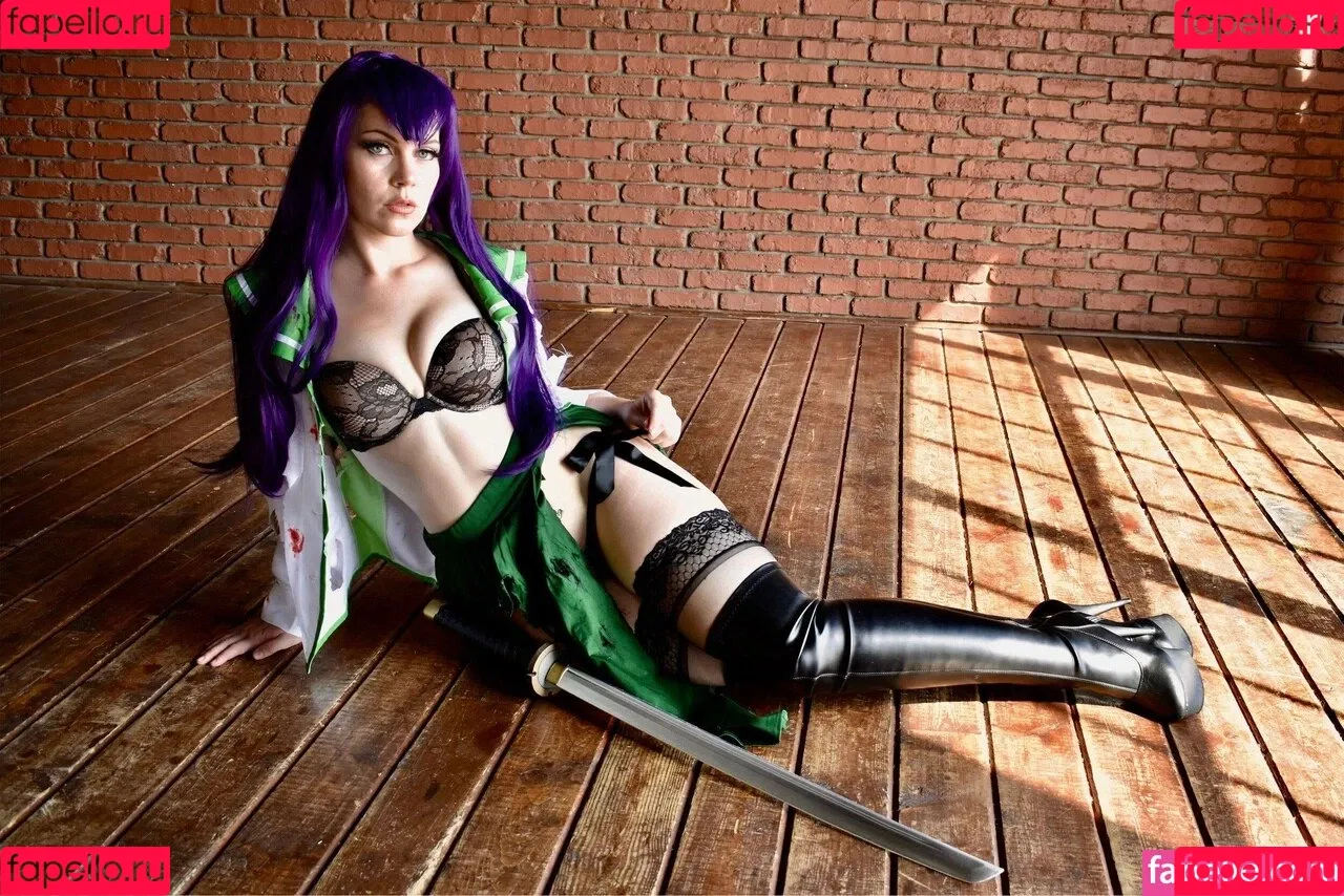 Genevieve Marie / GenevieveMarie / GenevieveNylen / genevievemariecosplay Onlyfans Photo Gallery 
