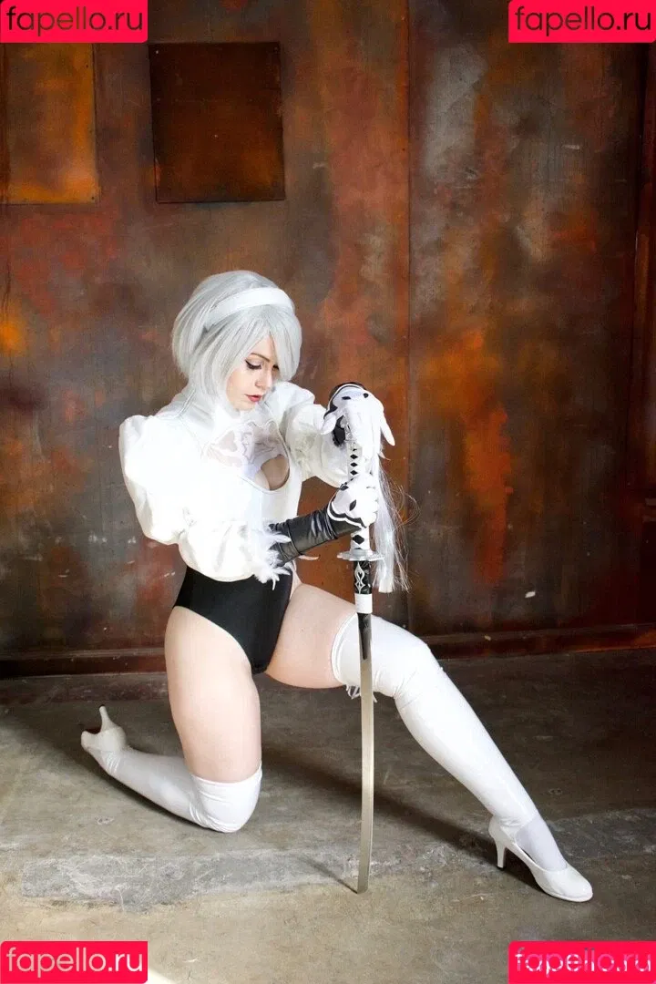 Genevieve Marie / GenevieveMarie / GenevieveNylen / genevievemariecosplay Onlyfans Photo Gallery 