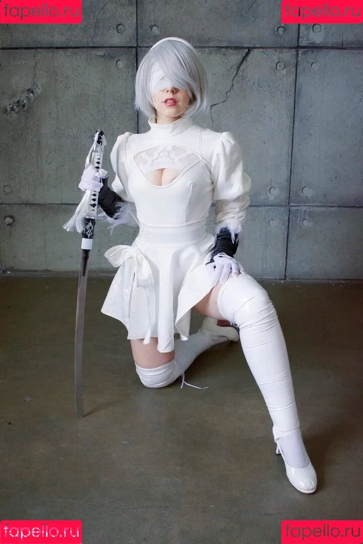 Genevieve Marie / GenevieveMarie / GenevieveNylen / genevievemariecosplay Onlyfans Photo Gallery 