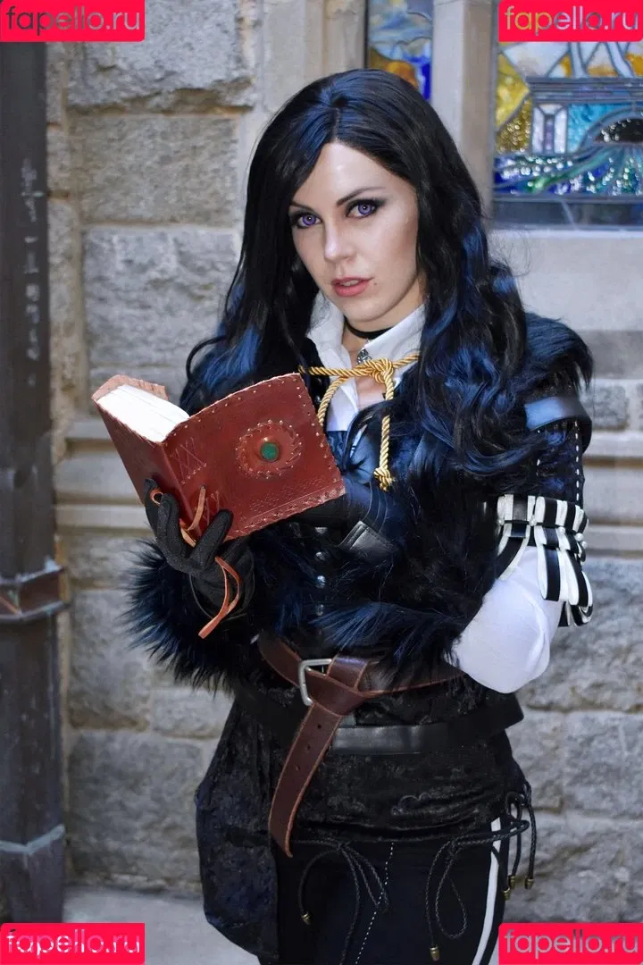 Genevieve Marie / GenevieveMarie / GenevieveNylen / genevievemariecosplay Onlyfans Photo Gallery 