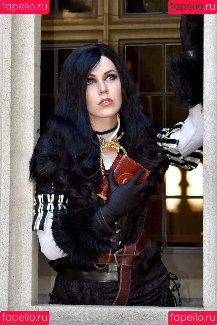 Genevieve Marie / GenevieveMarie / GenevieveNylen / genevievemariecosplay Onlyfans Photo Gallery 