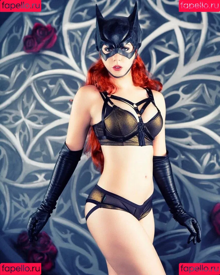 Genevieve Marie / GenevieveMarie / GenevieveNylen / genevievemariecosplay Onlyfans Photo Gallery 