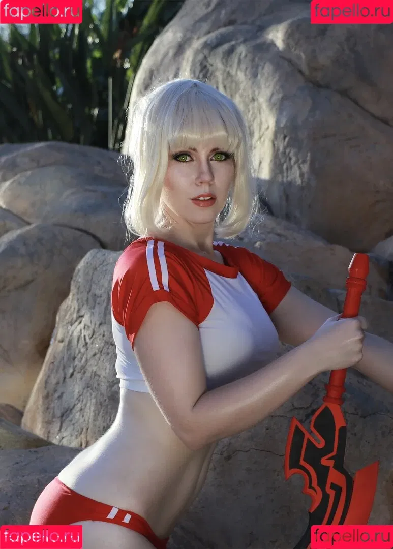 Genevieve Marie / GenevieveMarie / GenevieveNylen / genevievemariecosplay Onlyfans Photo Gallery 