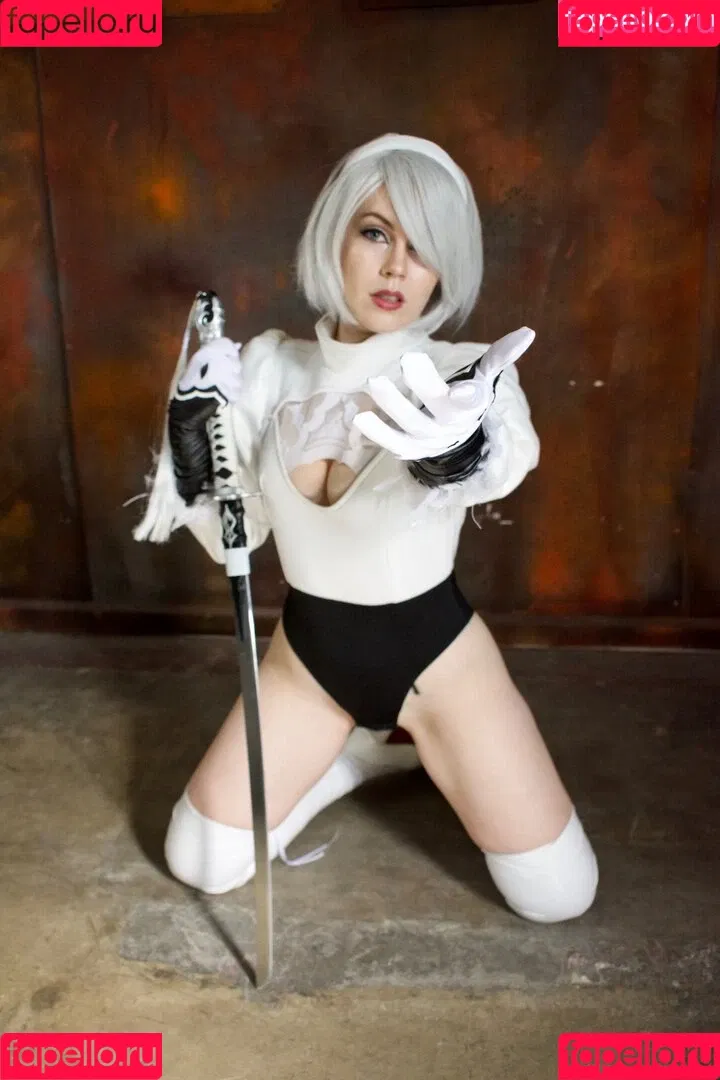 Genevieve Marie / GenevieveMarie / GenevieveNylen / genevievemariecosplay Onlyfans Photo Gallery 