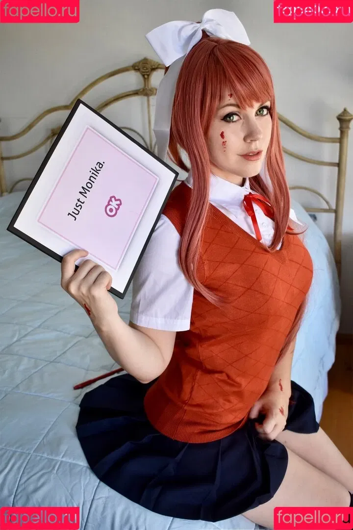 Genevieve Marie / GenevieveMarie / GenevieveNylen / genevievemariecosplay Onlyfans Photo Gallery 