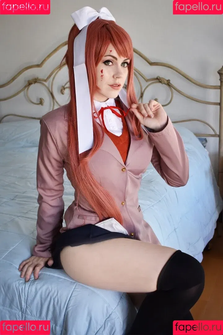 Genevieve Marie / GenevieveMarie / GenevieveNylen / genevievemariecosplay Onlyfans Photo Gallery 