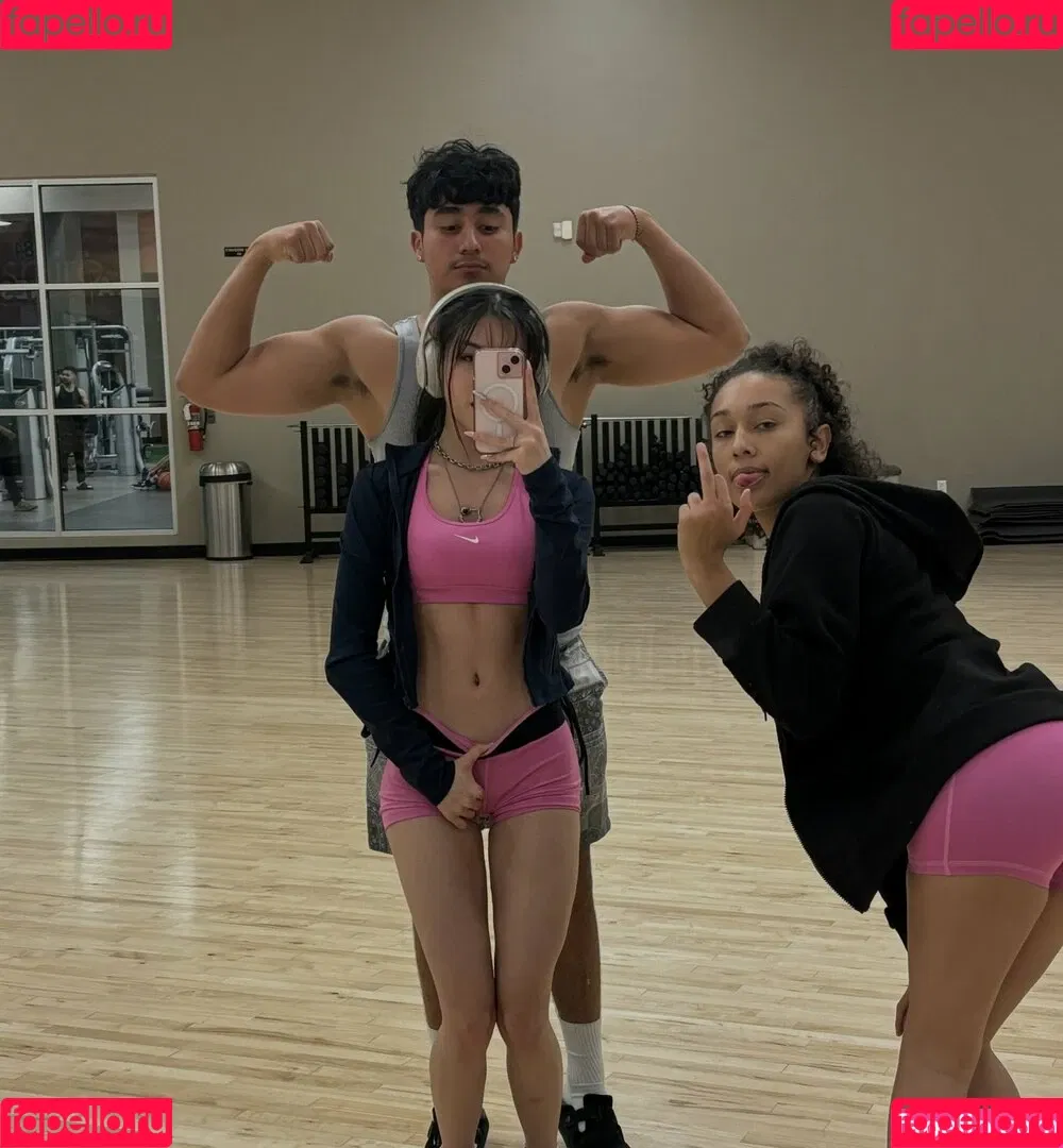 / all4kylani / bratkylani / brattykylani / brattylanii / kylani Onlyfans Photo Gallery 