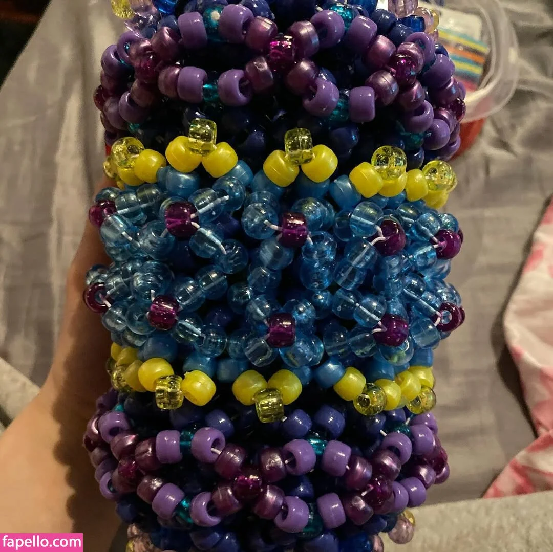 Chloe Moniz / https: / ravemumma Onlyfans Photo Gallery 