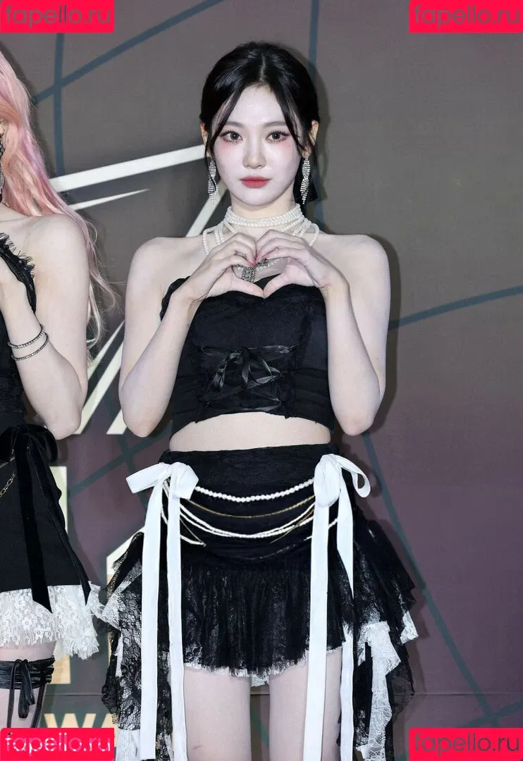Ningning (æspa / aespa / imnotningning / littlechopper Onlyfans Photo Gallery 