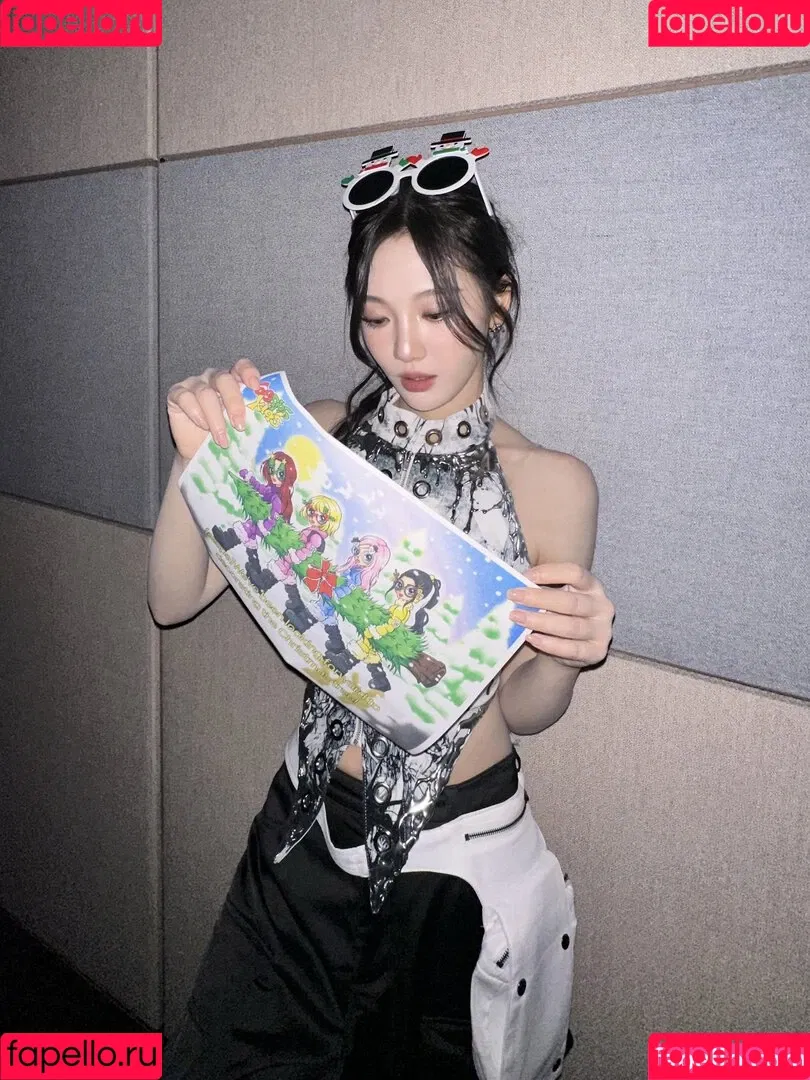 Ningning (æspa / aespa / imnotningning / littlechopper Onlyfans Photo Gallery 