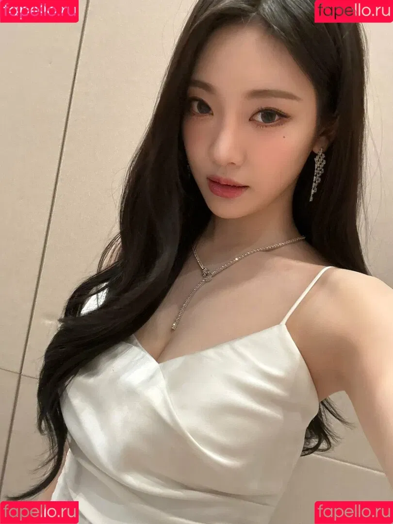 Ningning (æspa / aespa / imnotningning / littlechopper Onlyfans Photo Gallery 