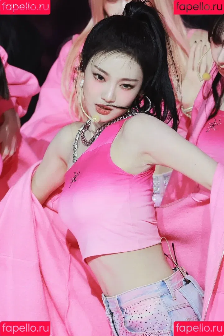 Ningning (æspa / aespa / imnotningning / littlechopper Onlyfans Photo Gallery 