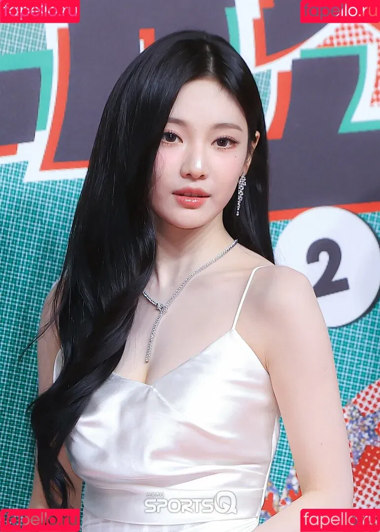 Ningning (æspa / aespa / imnotningning / littlechopper Onlyfans Photo Gallery 
