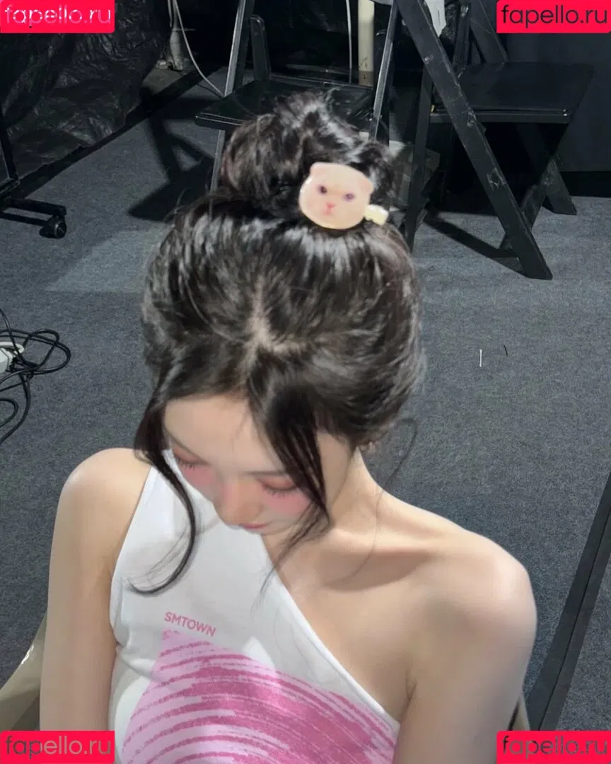 Ningning (æspa / aespa / imnotningning / littlechopper Onlyfans Photo Gallery 
