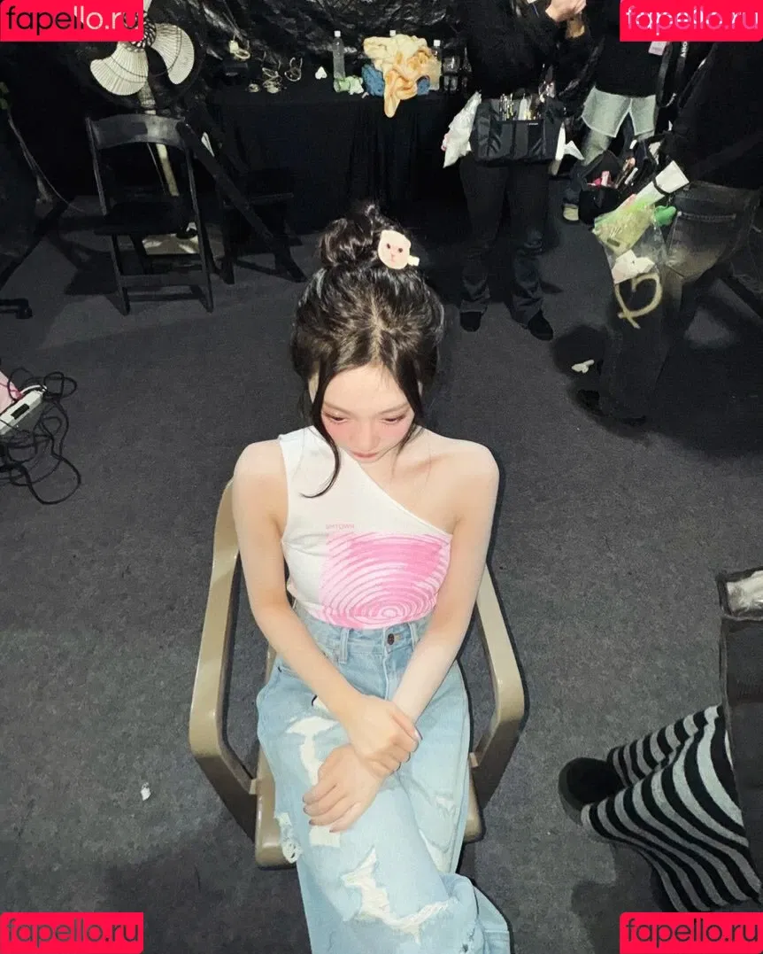 Ningning (æspa / aespa / imnotningning / littlechopper Onlyfans Photo Gallery 