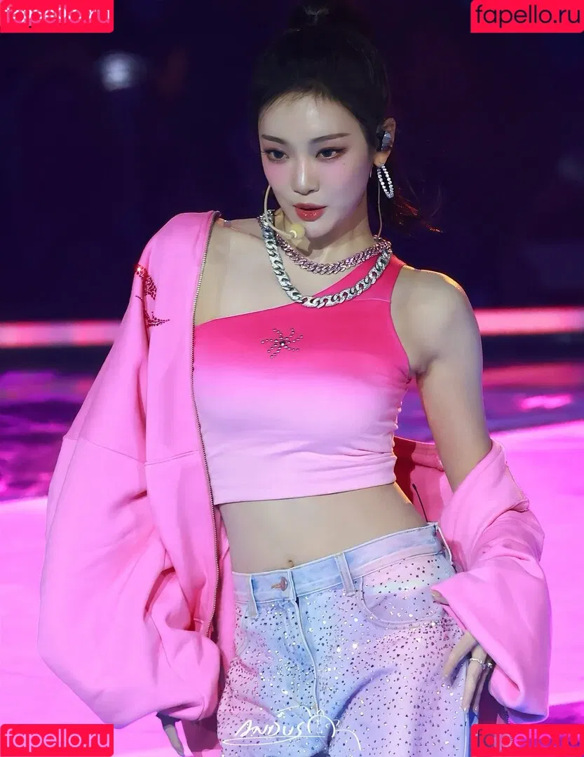 Ningning (æspa / aespa / imnotningning / littlechopper Onlyfans Photo Gallery 