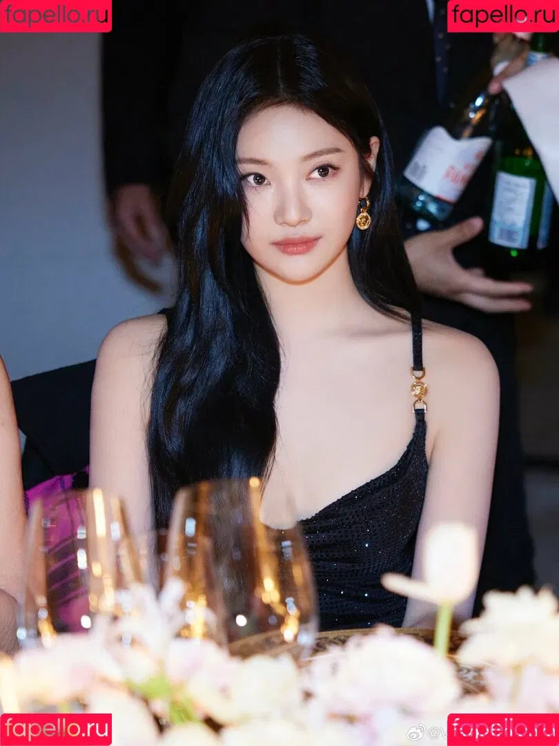Ningning (æspa / aespa / imnotningning / littlechopper Onlyfans Photo Gallery 