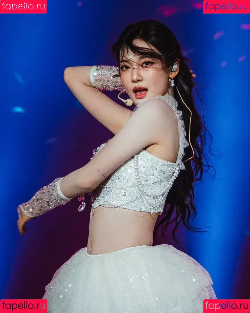 Ningning (æspa / aespa / imnotningning / littlechopper Onlyfans Photo Gallery 