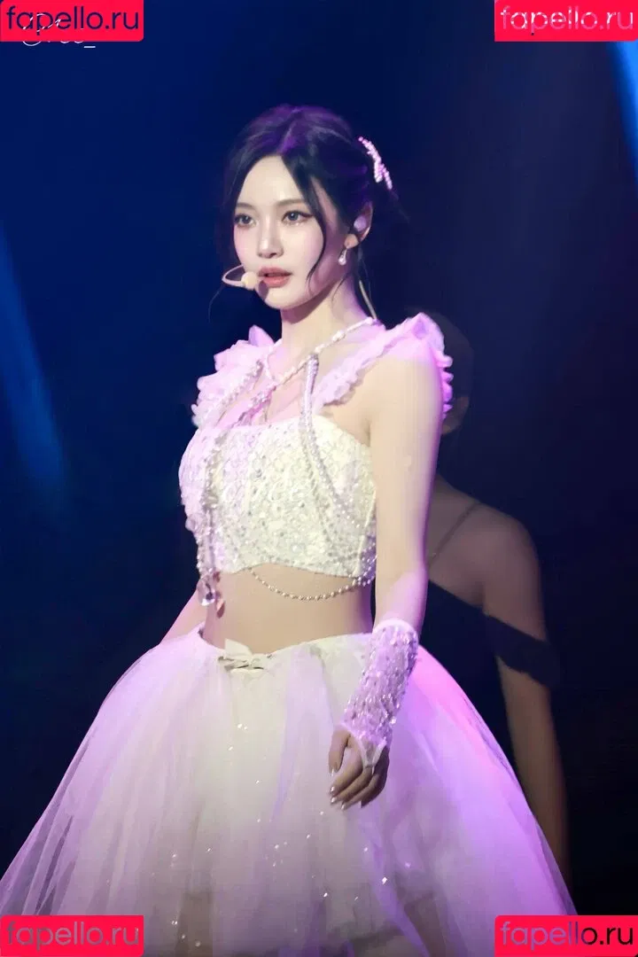 Ningning (æspa / aespa / imnotningning / littlechopper Onlyfans Photo Gallery 