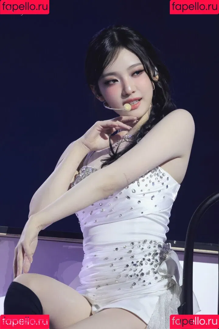 Ningning (æspa / aespa / imnotningning / littlechopper Onlyfans Photo Gallery 