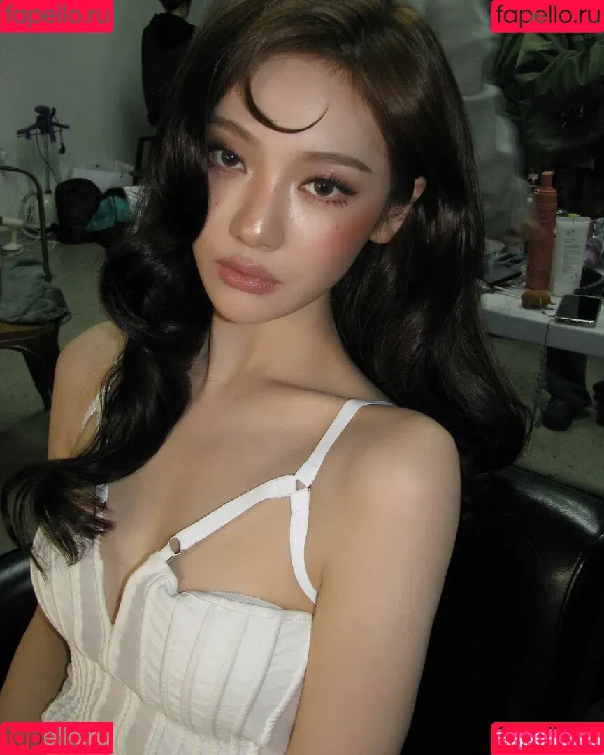 Ningning (æspa / aespa / imnotningning / littlechopper Onlyfans Photo Gallery 