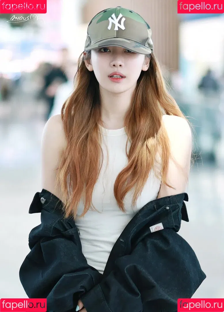 Ningning (æspa / aespa / imnotningning / littlechopper Onlyfans Photo Gallery 